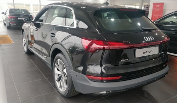 Audi e-tron 50 quattro S line completo